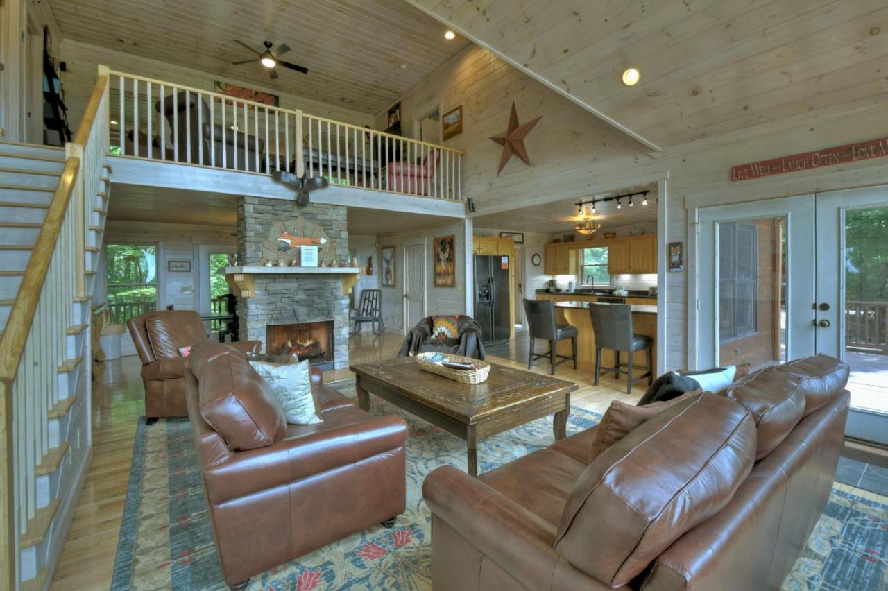 Champagne Chalet - Cuddleup Villa Morganton Exterior foto
