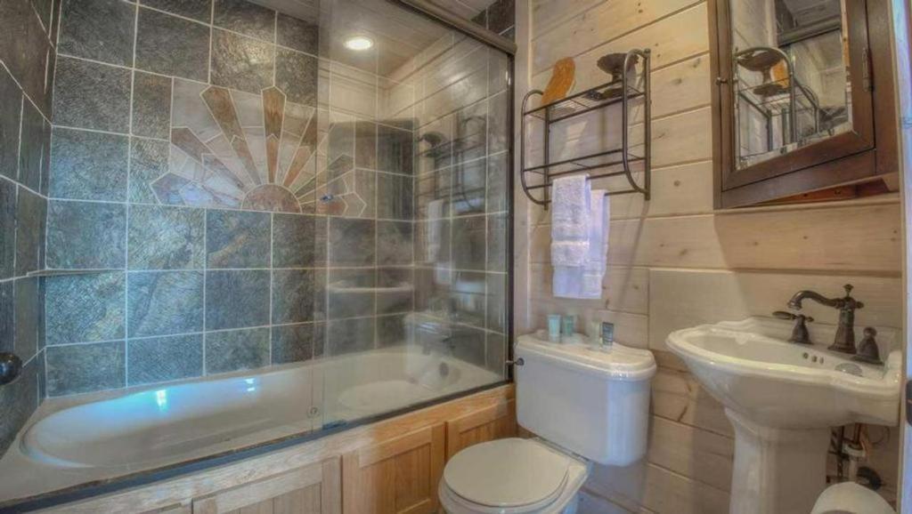 Champagne Chalet - Cuddleup Villa Morganton Exterior foto