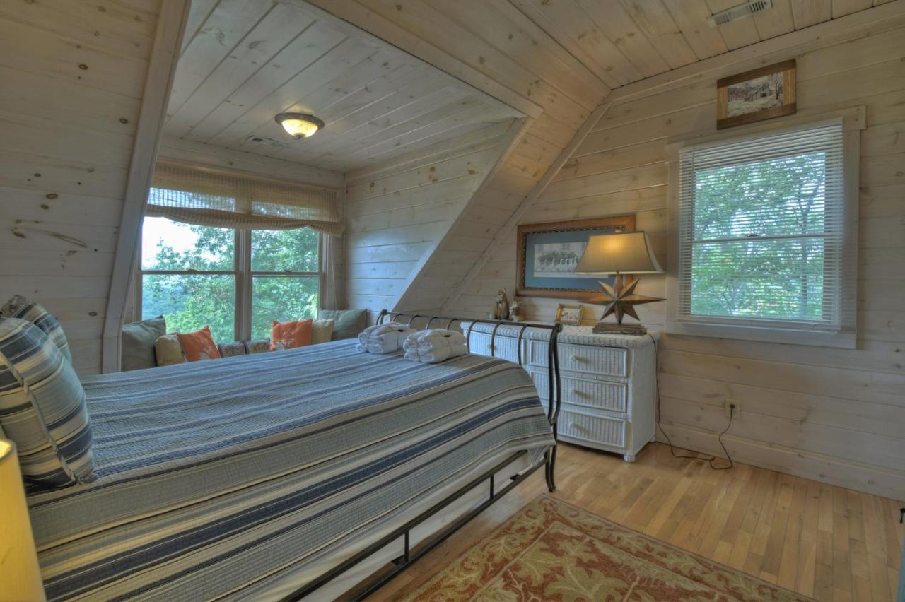 Champagne Chalet - Cuddleup Villa Morganton Exterior foto